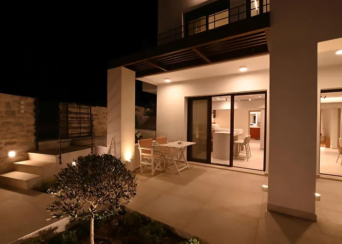 Апартаменты Elvira's *